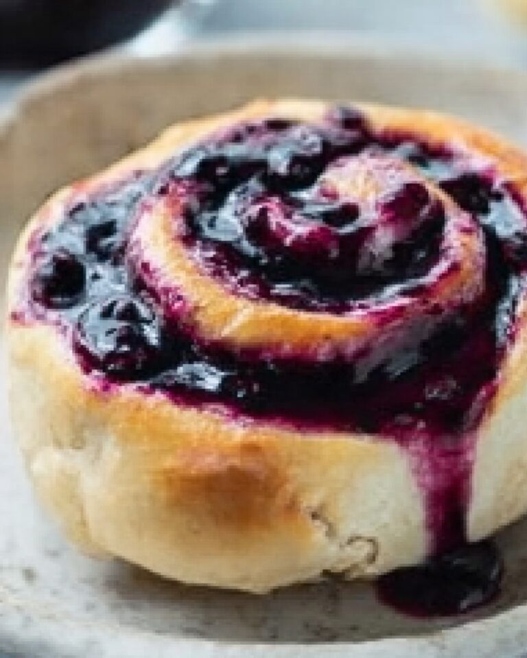 Blackberry Sweet Rolls with Cream Cheese Glaze Recipe