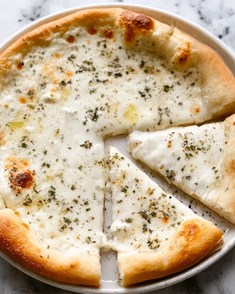 Creamy Garlic White Pizza Sauce Recipe