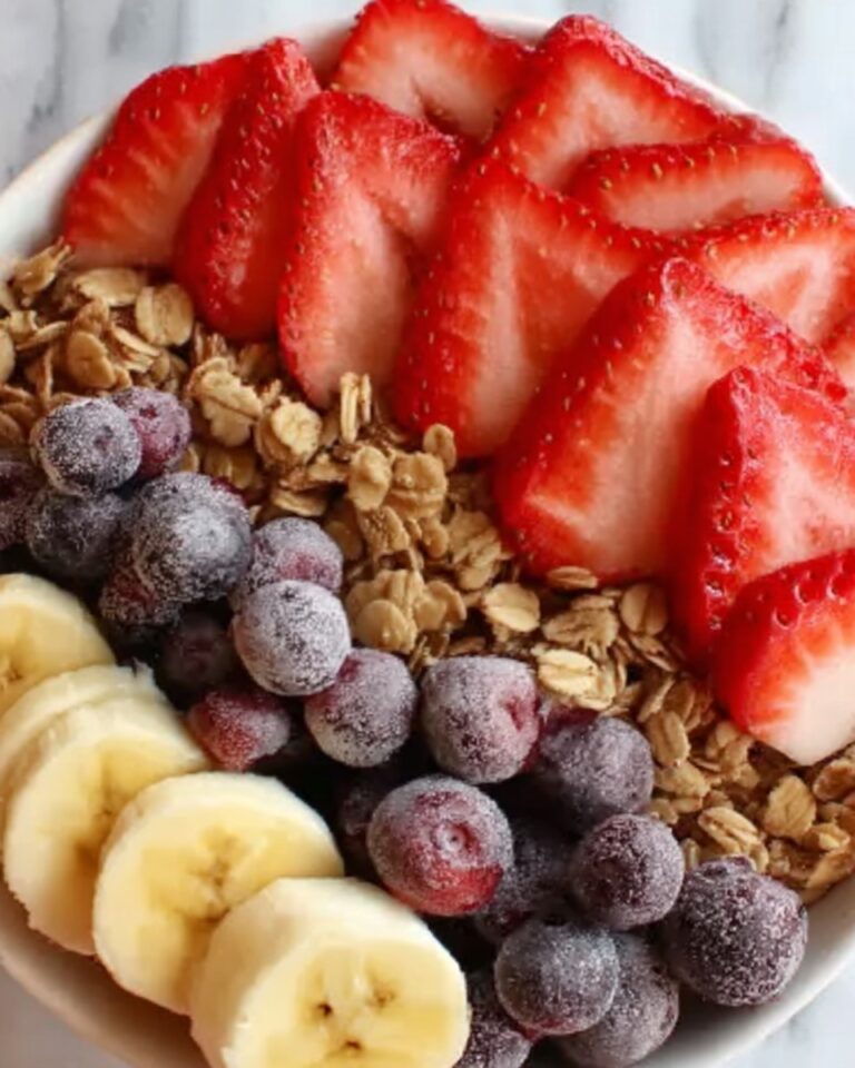 Strawberry Banana Smoothie Bowl Recipe